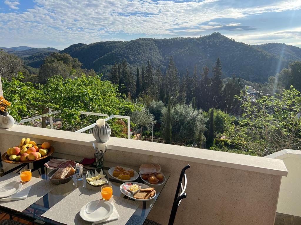 Olivella Bed&Breakfast Buitenkant foto